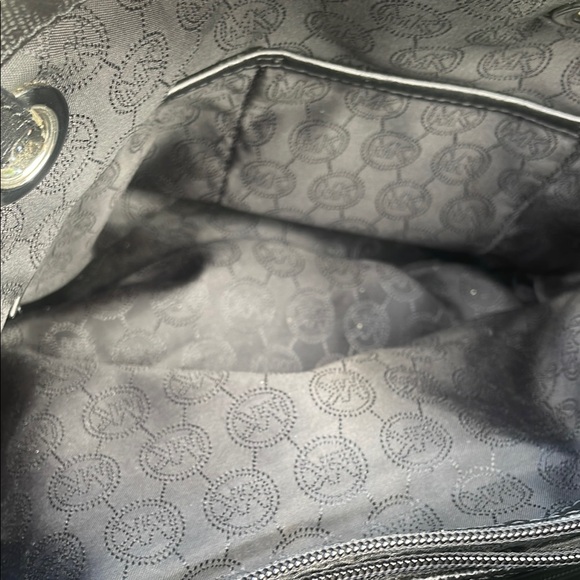 Michael Kors Black Leather Tote with Structured Design - Picture 6 of 14